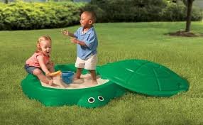 Little Tikes – Grön Sköldpadda Sandlåda med Lock